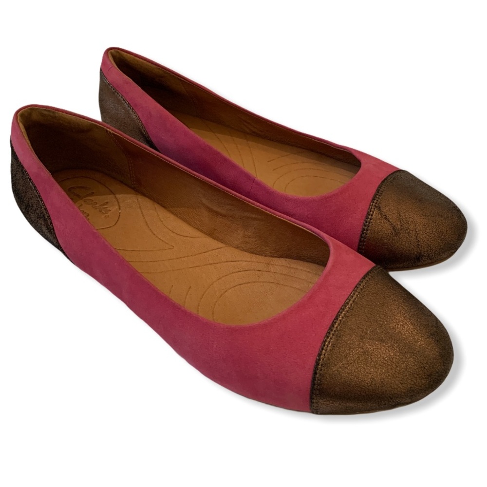 Clarks Valley Moon Fuschia Nubuck leather flats women’s size 8
